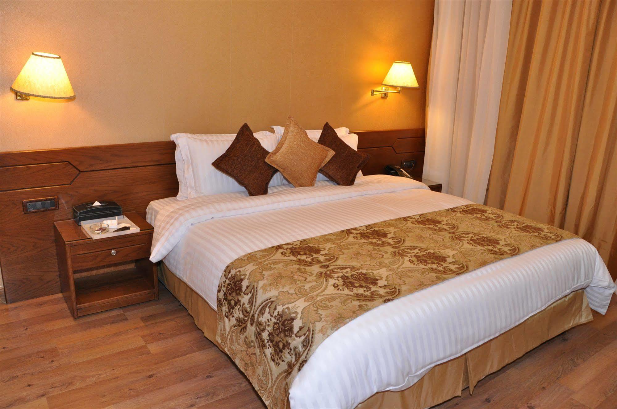 Orient Prince Hotel Beirut Rom bilde